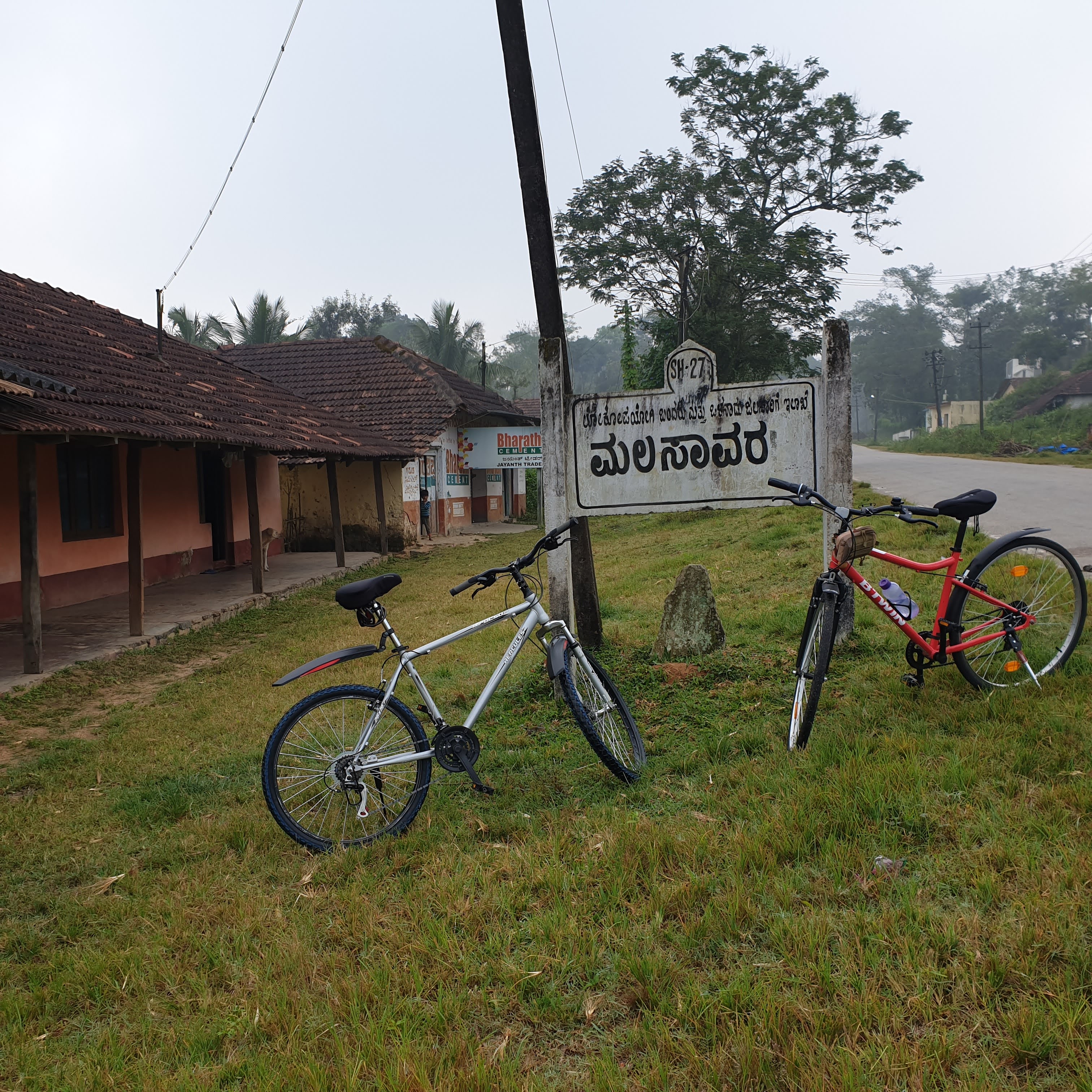 Bicycle rides around Markalmane